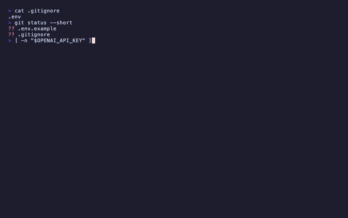 ターミナルで .gitignore に .env を書き、git status --short で .env が表示されていない画面